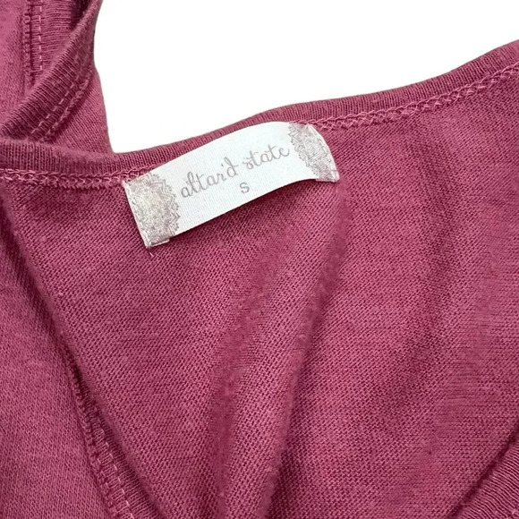 Altar’d State Purple Lace Shoulder Top S - Picture 3 of 4